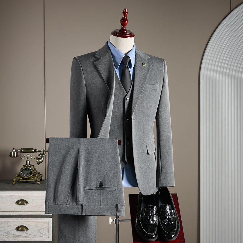 Grigio medio [abito + gilet + pantaloni]