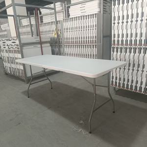 <span class=keywords><strong>Set</strong></span> da Pranzo per Esterni con Tavolo Rettangolare in Plastica HDPE da 2,4 m <span class=keywords><strong>e</strong></span> 10 Sedie Pieghevoli per Eventi - Product Image 4