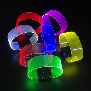 Pulsera Magnética LED <span class=keywords><strong>Redshark</strong></span> con Luces de 7 Colores para Graduaciones, Bodas, Halloween - Funciona con Batería, Uso en Exteriores - Product Image 2