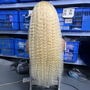 Parrucca Frontale in Pizzo HD Trasparente 13x4 30 Pollici, Densità 180%, <span class=keywords><strong>Capelli</strong></span> Umani Ricci Crespi Biondi per Donne - Product Image 3