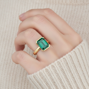 Anello Solitario di Lusso con Diamante Coltivato in Laboratorio da 2 carati, Incastonatura a Castone Est-Ovest, in Oro Giallo 14K, Finitura Opaca, Gioiello Nuziale Premium - Product Image 4