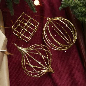 New Christmas Tree Gold Hanging Ball Iron Hollow Pentagram Shape Pendant For Holiday Decoration