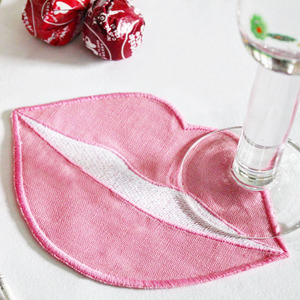 Özel Desenli Keten Kokteyl Peçeteleri İşlemeli Monogram Desenli Masa Örtüsü Keten Şarap Altlığı Otel İçin Fransız El Yapımı - Product Image 1