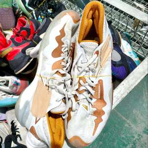 Zapatos de Marca de <span class=keywords><strong>Segunda</strong></span> <span class=keywords><strong>Mano</strong></span>, Zapatos de Baloncesto Chinos Usados, Zapatos de Marca Usados al por Mayor para Hombre - Product Image 6