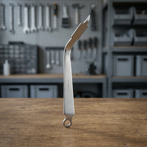 Retractor manual Bent Hohmann de 9.75 pulgadas con punta corta estrecha de 19 mm de profundidad, de acero inoxidable, para cirugía ortopédica, marca Vitra. - Product Image 2