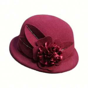 Boina de Fieltro de Lana de Lujo Personalizada para Mujer, Elegante Sombrero Formal de Invierno Estilo Cloche Ecuestre con Lazo y Adorno Floral para Fiestas - Product Image 1