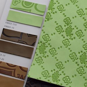Cuir PU gaufré pour sacs, pochettes et cabas, épaisseur 1,2 mm - Product Image 4