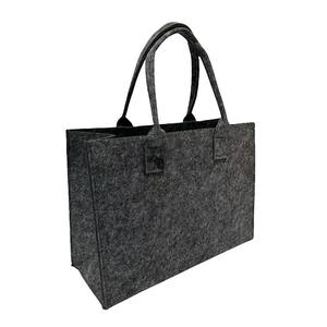 Bolsa de Fieltro de Alta Calidad con Gran Capacidad, Color y Logotipo Personalizables, Accesorio de Regalo, Diseño Simple, Tamaño Personalizado - Product Image 1