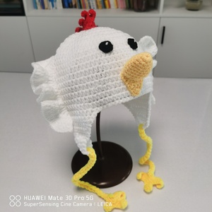 Gorro <span class=keywords><strong>de</strong></span> Gallo Navideño Hecho a Mano con Orejeras <span class=keywords><strong>de</strong></span> Ganchillo para Niños y Adultos en Algodón Suave, Múltiples Tallas para Deportes al Aire Libre, Fiestas y Pesca - Product Image 3