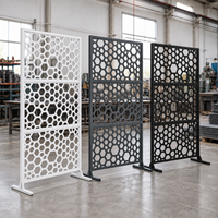 Panneau de séparation d'intimité en métal découpé au laser, cloison autoportante en acier, clôture de jardin extérieure décorative, revêtement en poudre personnalisé OEM