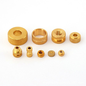 Pièces usinées CNC en laiton Shuoxin, usinage de précision sur mesure, tournage et fraisage de composants métalliques pour machines industrielles - Product Image 4
