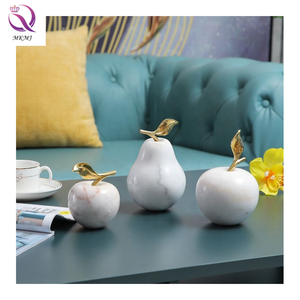 Nordic Moderne Eenvoudige Kantoor Thuis Zachte Decoratie Creatieve Wit Marmer <span class=keywords><strong>Fruit</strong></span> Gouden Koperen Blad Apple Peer Decoratie Voor Thuis - Product Image 1