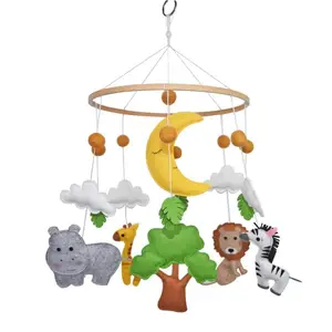 Custom Logo Cloud Nursery Decor Felt Animal Wood Hanging Rotating Toy Baby Musical Crib Mobile For Bed Crib Toys