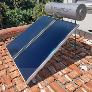 <span class=keywords><strong>Chauffe</strong></span>-<span class=keywords><strong>eau</strong></span> <span class=keywords><strong>solaire</strong></span> à plaque plate pour climats chauds La conception <span class=keywords><strong>monobloc</strong></span> empêche la surchauffe 300L de qualité supérieure de Chine - Product Image 1