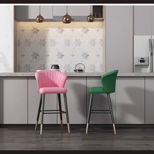 Silla <span class=keywords><strong>de</strong></span> barra alta americana simple nórdica moderna con pata <span class=keywords><strong>de</strong></span> hierro y respaldo para uso doméstico o comercial <span class=keywords><strong>Comprar</strong></span> taburete alto - Product Image 4