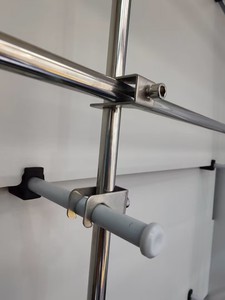 <span class=keywords><strong>Hotte</strong></span> de laboratoire en acier avec armoire de stockage <span class=keywords><strong>sous</strong></span> protection pour produits inflammables et grille de titration intégrée - Product Image 5