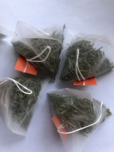 Etiqueta automática completa e hilo Rectangular bolsa de té Herbal Rose Tea Packaging que hace la máquina de llenado - Product Image 5