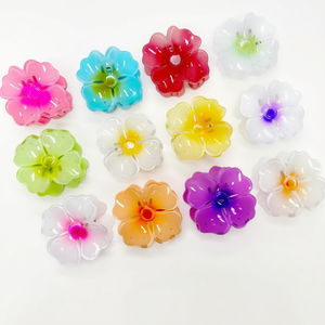 Fermaglio per Capelli a Quattro Petali Bicolore 7,5 CM, Accessorio Colorato per Capelli da Donna e Ragazza - Product Image 1