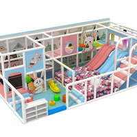 Nouveaux produits : Aire de jeux intérieure en bois pour enfants, trampoline, château gonflable, toboggan, petit cheval de Troie, jeux souples pour centre commercial
