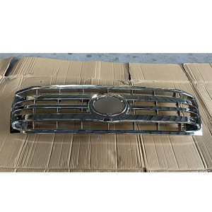 Applicable aux grilles avant des modèles Land Cruiser LC100 et FJ100 de 2002 à 2007. - Product Image 1