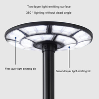 Lampadaires solaires de type split et projecteurs LED IP66 AC 300W étanches pour l'éclairage routier et des zones extérieures