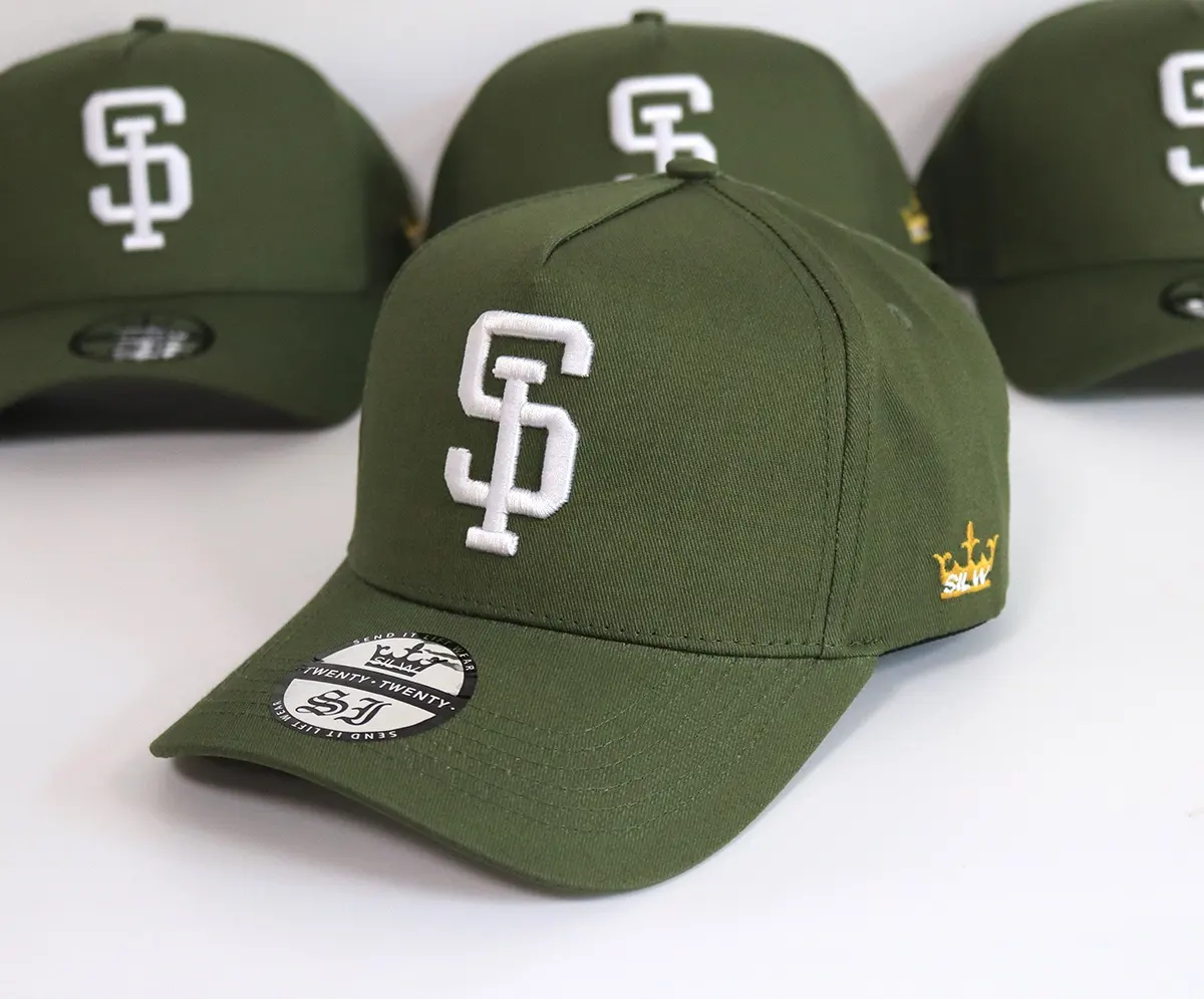 고품질 도매 주문품 컬 테두리 구조화된 스포츠 프레임 K 구조 스티커를 가진 옥외 야구 모자 모자