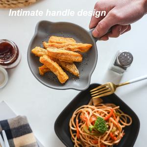 Juego de Platos Hondos Nórdicos para Pasta <span class=keywords><strong>y</strong></span> Lasagna, Cuadrados, de Cerámica Negra Mate, con Asa Individual - Product Image 4