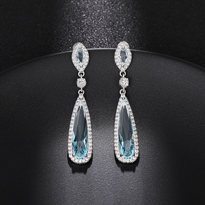 Eleganti Orecchini a Goccia Lunghi per Donna, Accessori per Orecchie da Indossare Ogni Giorno - Product Image 1