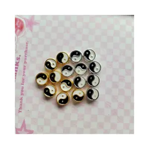 8mm bulat datar Yin Yang Spacer manik-manik logam hitam putih Enamel Tai Chi manik-manik untuk membuat perhiasan gelang DIY gantungan kunci