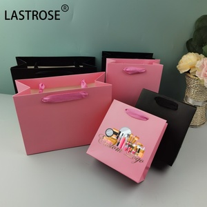 Borsa della spesa di lusso all'ingrosso del cartone rosa chiaro riciclabile etichetta privata per i cosmetici per il regalo del rossetto del Mascara - Product Image 2