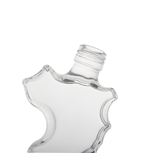 Bouteilles en verre personnalisées à haute teneur en silex, nouveau design unique en verre transparent pour whisky vodka brandy rhum gin <span class=keywords><strong>tequila</strong></span> avec bouchon en liège - Product Image 5