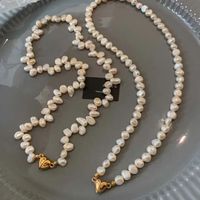 Collier élégant en perles d'amour, cadeau pour les occasions spéciales et les célébrations