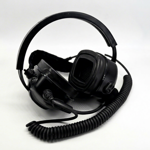 Auriculares de Radio Resistentes Compatibles con Motorola PMLN6854A, Micrófono con Cancelación de Ruido de Doble Auricular, Auriculares Industriales de 2 Pines - Product Image 1