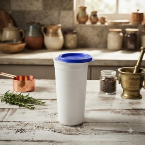 Gobelet en plastique polypropylène de qualité alimentaire réutilisable avec couvercle à clip, léger, coloré, pour eau et jus, vente en gros - Product Image 1