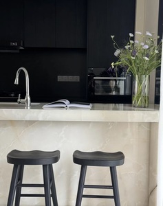 Mármol de Ónix Blanco Natural |   Marfil Suave con Vetas Doradas para Interiores de Lujo Serenos - Product Image 6