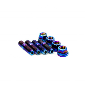 Boulons <span class=keywords><strong>d</strong></span>'échappement en titane M8X45 Grade 5 DIN avec écrous de blocage, finition polie, usinage CNC 12 points - Product Image 3