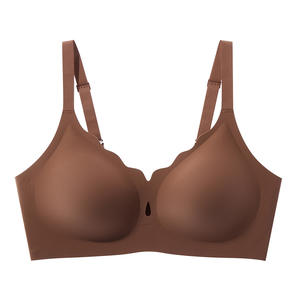 Sujetador suave sin aros de copa grande para mujer, talla grande, color liso, sin costuras, con gel transpirable y ajuste lateral para realce de busto. - Product Image 5