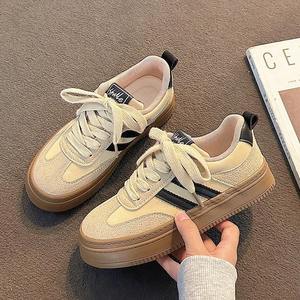 Chaussures de sport rétro pour femmes à semelle épaisse, style allemand, avec empeigne en cuir, collection automne, durables, style universitaire, pour loisirs et sport - Product Image 4