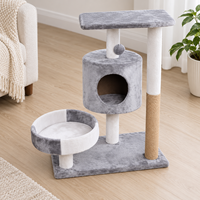 Arbre à chat compact avec poteau à gratter en sisal, condo en peluche et lit rond pour chats d'intérieur OEM ODM Vente en gros