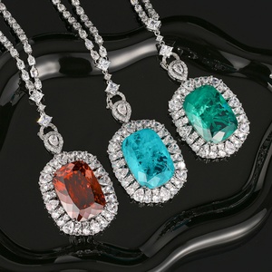 Collier Pendentif Élégant en Cuivre Écologique à Finition Lisse avec Zircon Cubique Sertie en Bezel pour Anniversaire de Mariage - Product Image 1