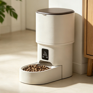 Distributeur automatique intelligent de nourriture pour animaux de compagnie avec caméra et dispositif anti-blocage - Product Image 1