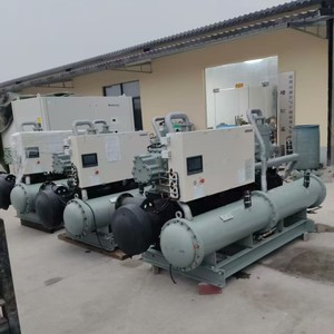 Refrigeratore a vite raffreddato ad acqua R22 R134a, inverter per condizionatori d'aria, per hotel, stabilimenti, centri commerciali, ospedali - Product Image 4