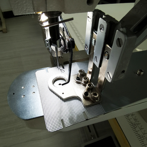 จักรเย็บผ้าอุตสาหกรรมระบบคอมพิวเตอร์ รุ่นเย็บขอบหมวกแบบวงกลม RN-430CKF - Product Image 4