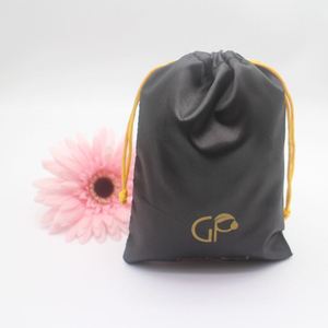 Sacs d'emballage en satin personnalisés avec logo pour perruques, pochettes à cordon, sacs anti-poussière, sacs en satin pour cheveux - Product Image 2