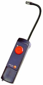 Détecteur électronique de fuite de gaz Testo 0632 0316 ABS avec alarme sonore et lumineuse, sonde flexible, protocole de calibration, 190x57x42mm - Product Image 2