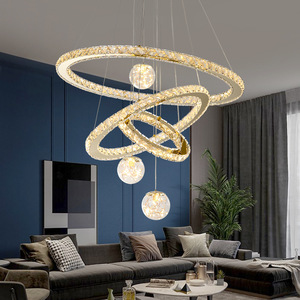 Lampadario LED Moderno per Soggiorno, Sala <span class=keywords><strong>da</strong></span> Pranzo, Camera <span class=keywords><strong>da</strong></span> Letto, <span class=keywords><strong>Cucina</strong></span>, Lampada <span class=keywords><strong>a</strong></span> <span class=keywords><strong>Sospensione</strong></span> con Design ad Anello Dorato - Product Image 1
