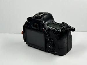 Appareil photo numérique <span class=keywords><strong>Canon</strong></span> EOS <span class=keywords><strong>6D</strong></span> <span class=keywords><strong>Mark</strong></span> II 26,<span class=keywords><strong>2</strong></span> Mpx pour photographe - Product Image 4