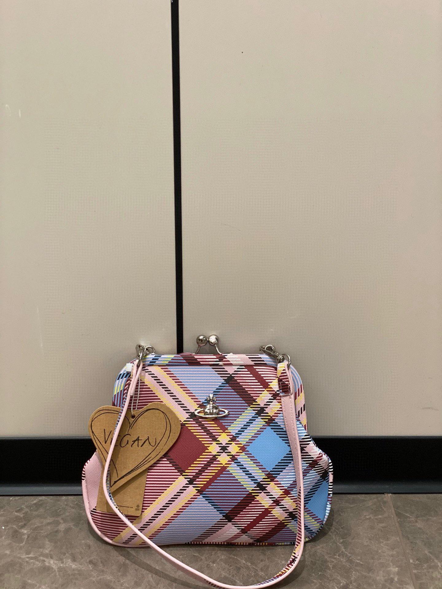 Powder lattice clamp pack