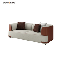 Table d'appoint en travertin minimaliste avec dessus en verre artisanal & base en pierre naturelle, personnalisable pour salon