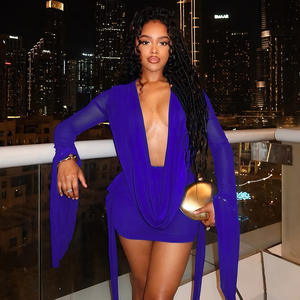 Abbigliamento Donna all'Ingrosso Moda Estate 2026, Abito da Spiaggia Boutique con Scollo a V Profondo in Rete - Product Image 2